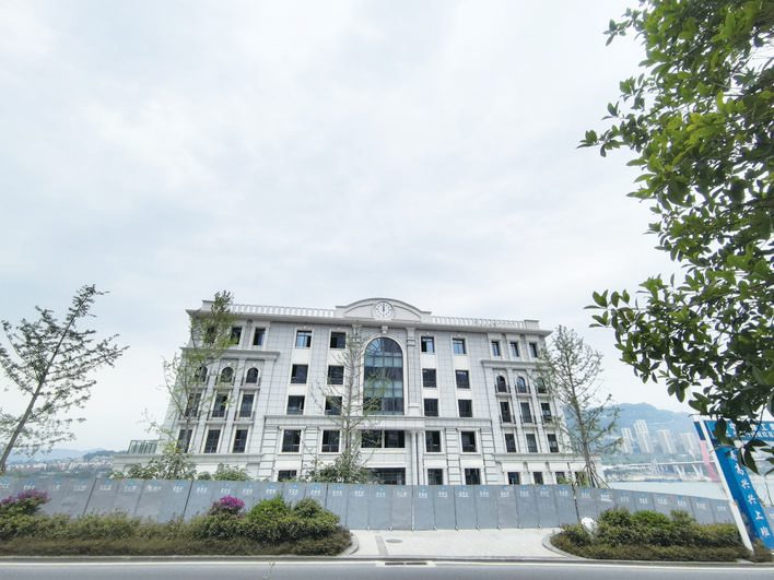 红花地码头港航大楼改造完成