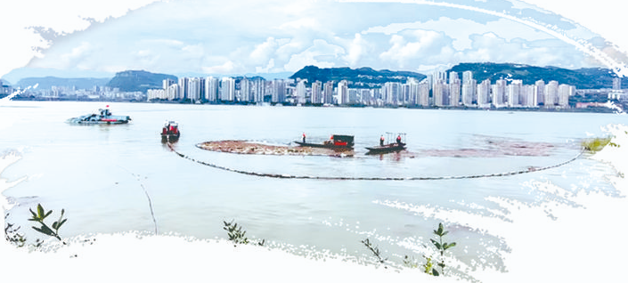 从“捕”到“捞” “江上夫妻”的“长”情守护