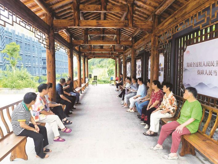 1888户居民小区从“失管”到“共治”