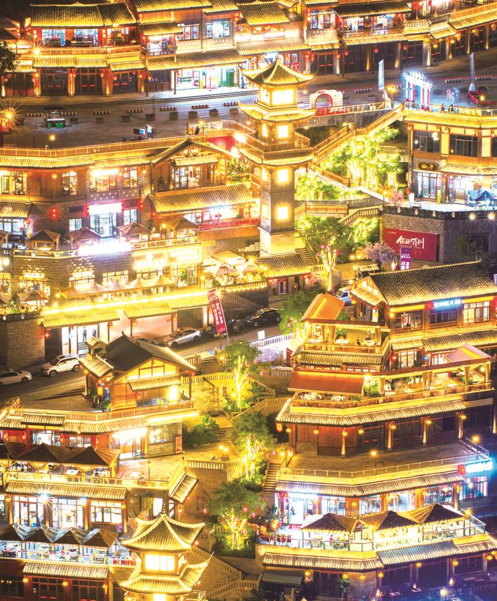  万州八月消费“热浪”来袭