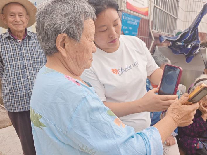  万州区各地各部门持续深入开展学习教育