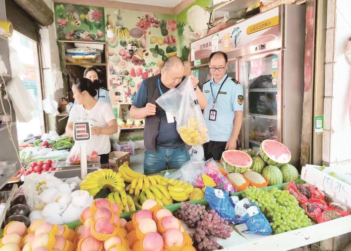  万州靶向整治14类食用农产品