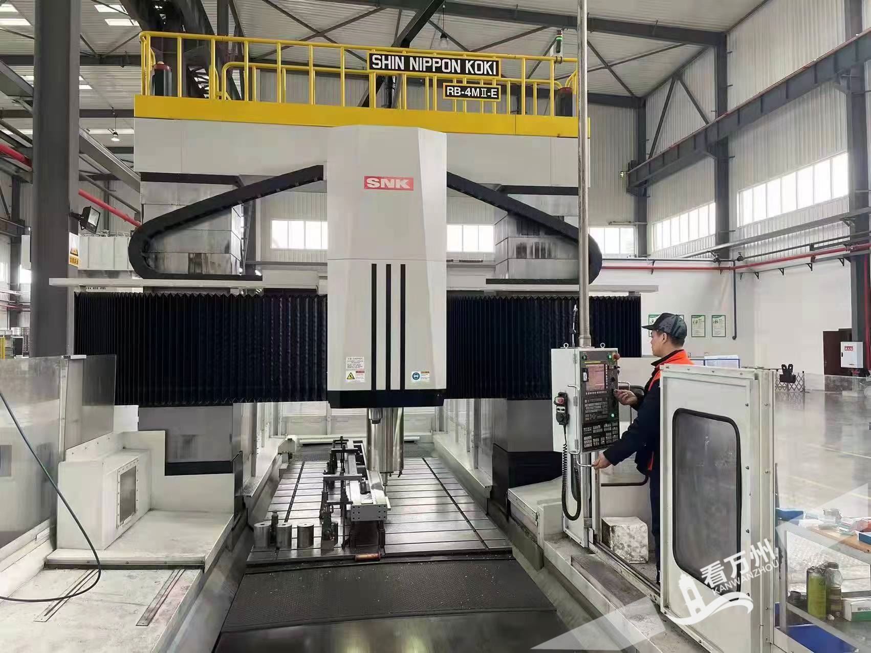 万州经开区挑起工业发展大梁 今年前10月规上工业产值同比增长9.7%,占全区比重89.7%