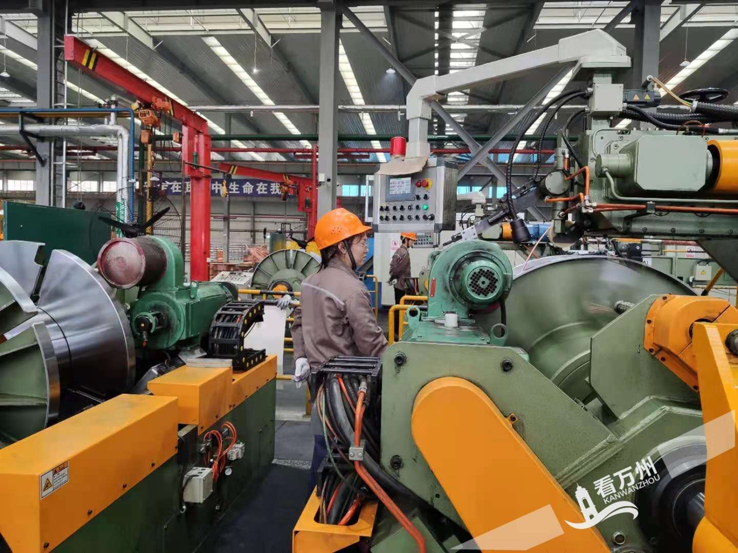 金龙铜管集团插上科技创新“翅膀” 擦亮万州智能制造“金名片”