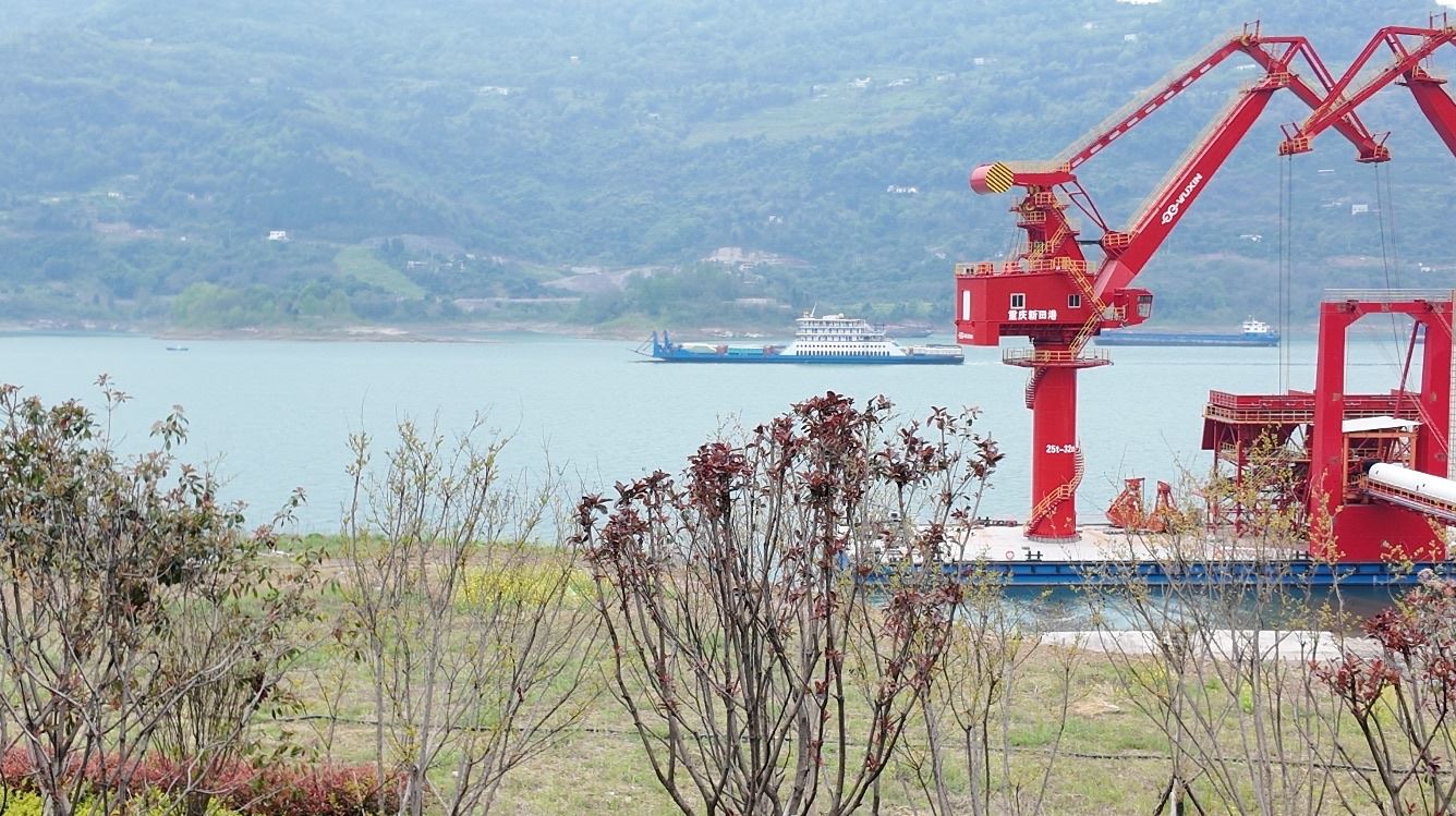  经济观察 | 不靠海不沿边 万州何以“扬帆远航”