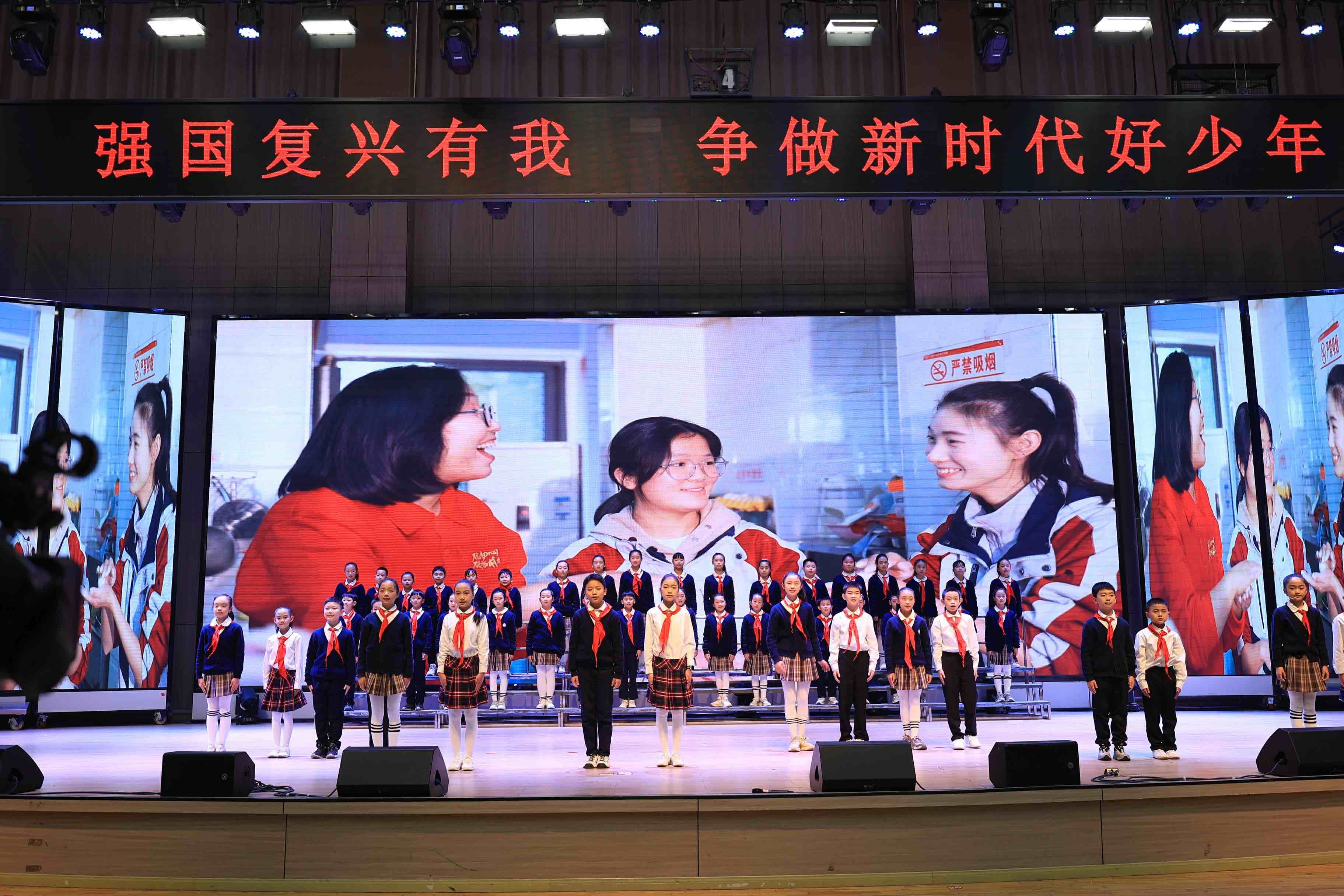  2025年万州区“全国新时代好少年”先进事迹发布仪式举行  发挥榜样力量 传递向上向善的精神力量