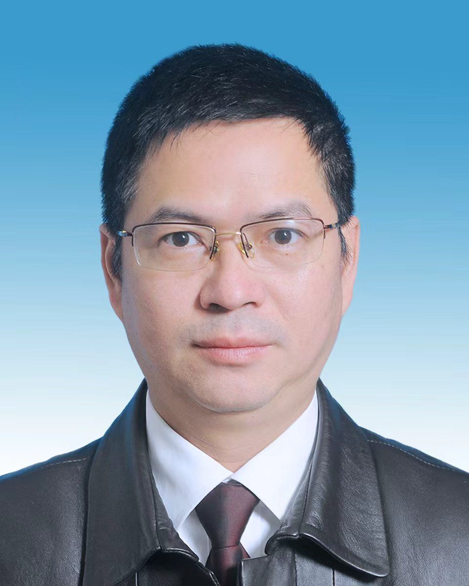 熊智海同志简历