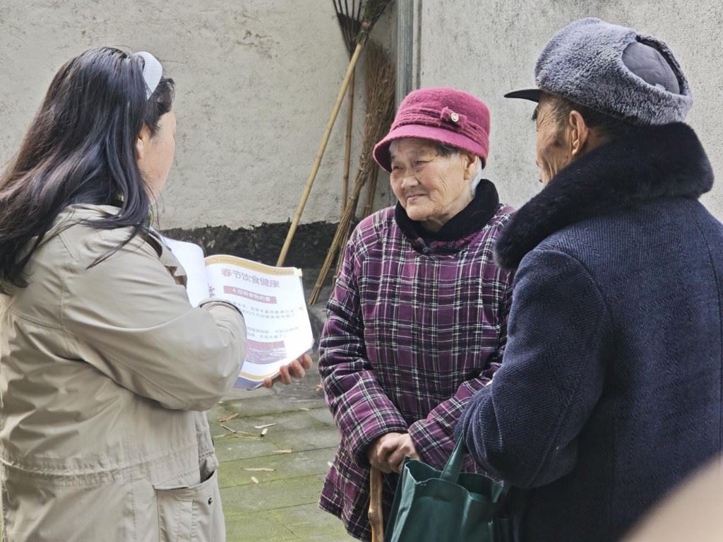  新春暖乡行 服务暖民心