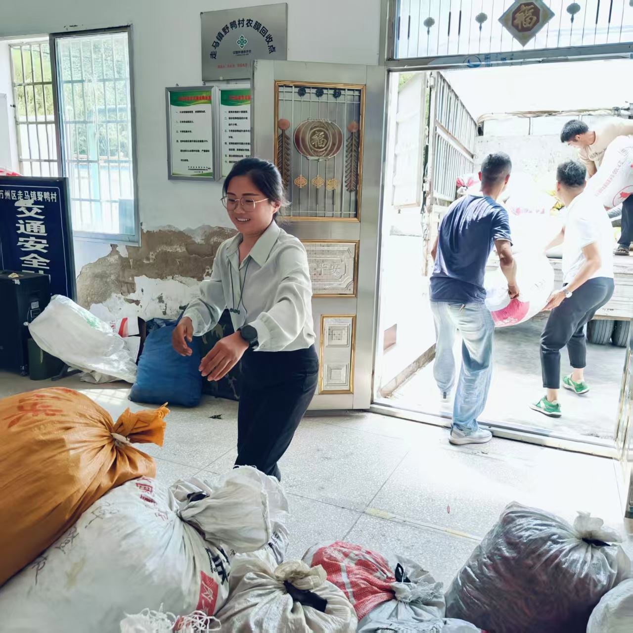  代表委员风采｜潘宇平：带着野鸭“飞”出大山