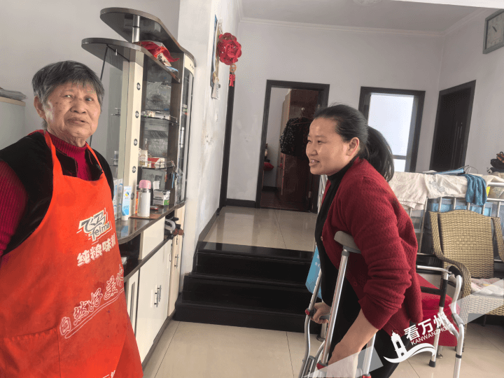 何南菊：25载温情守护 用爱筑起家的港湾